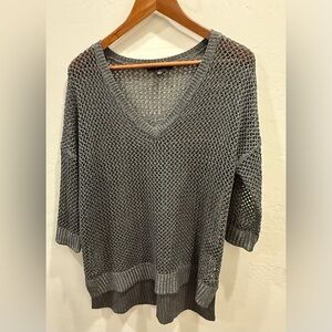 Rock & Republic Women’s Street Edge Sweater – Open Knit Skull Design – Size XL